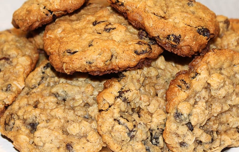Oatmeal Raisin Cookies